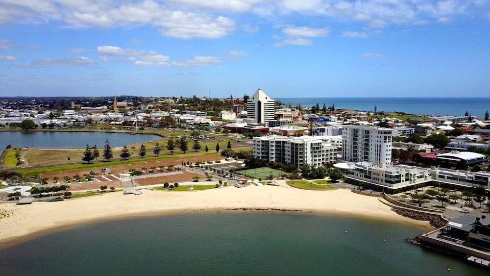 Bunbury Hotel Koombana Bay Esterno foto